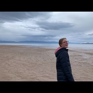 Meet your Posher, Olivia